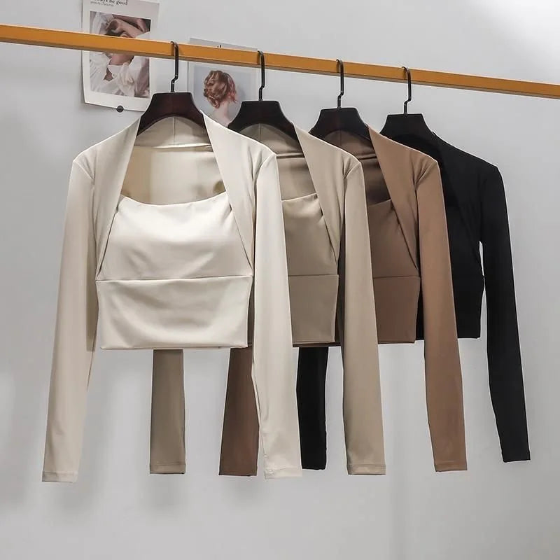 Womens Chest Cushion Long Sleeve Sports Top for Yoga and Gym