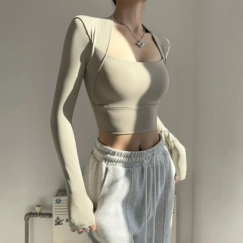 Womens Chest Cushion Long Sleeve Sports Top for Yoga and Gym